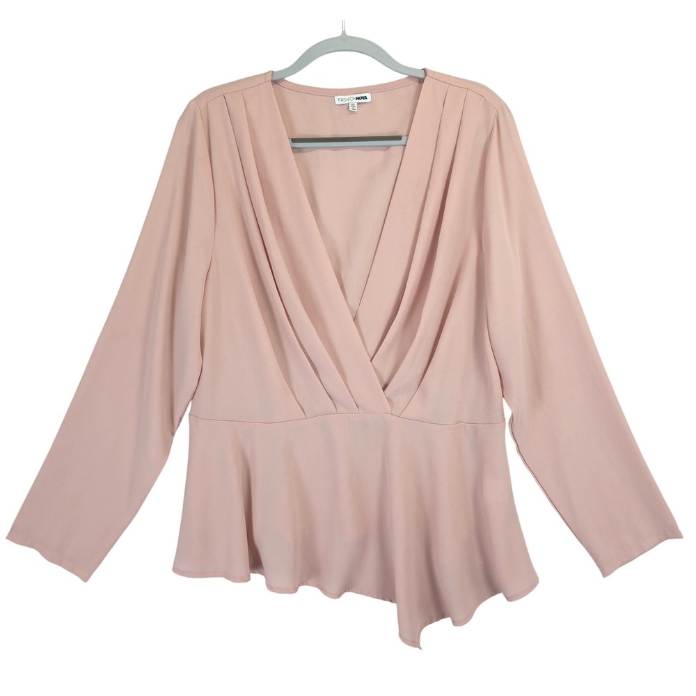 Fashion Nova Blush Pink Surplice Peplum Top Long Sleeve V-Neck Plus‎ Women 2X